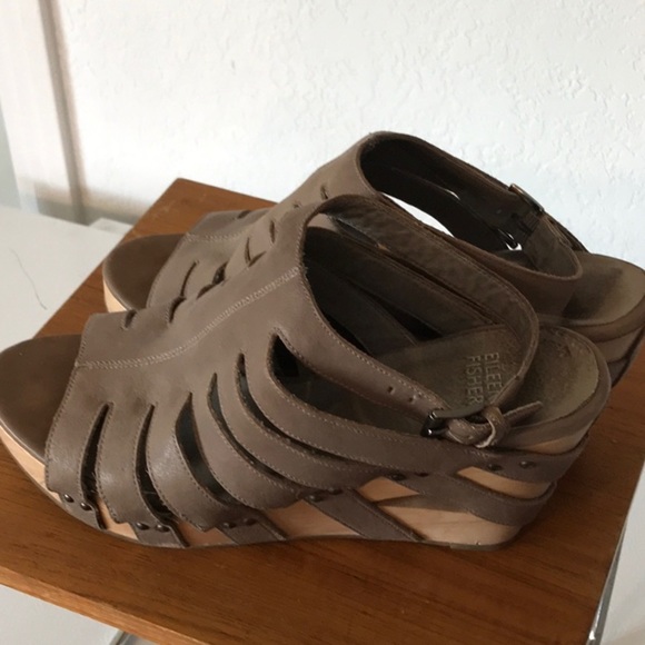 Eileen Fisher Lotus Wedges Wood/Leather Tan Leather EUC backyard BBQ Approved - Picture 4 of 9
